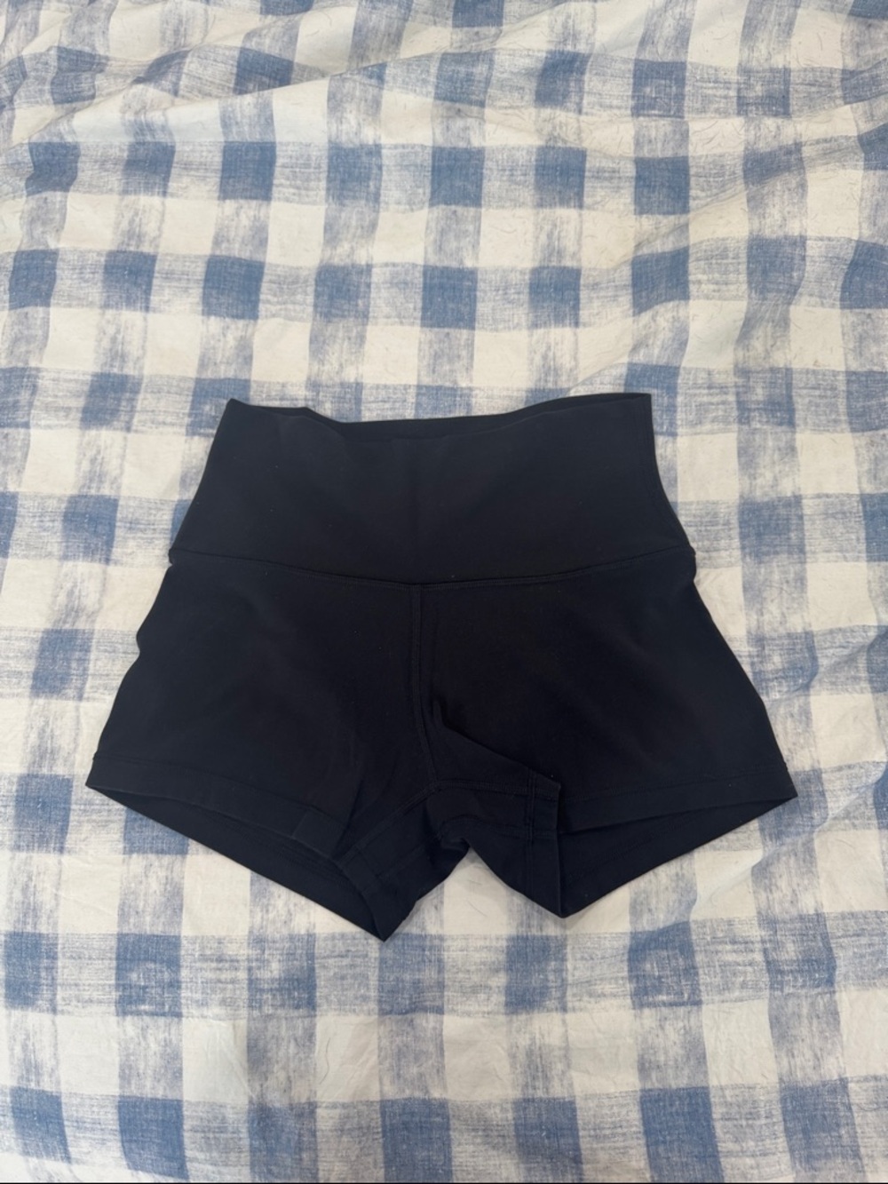 Aritzia Golden Butter Cheeky Hi Rise 3” Shorts